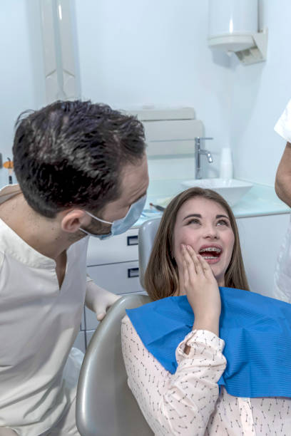 Best Tooth Infection Emergency Dentist  in USA